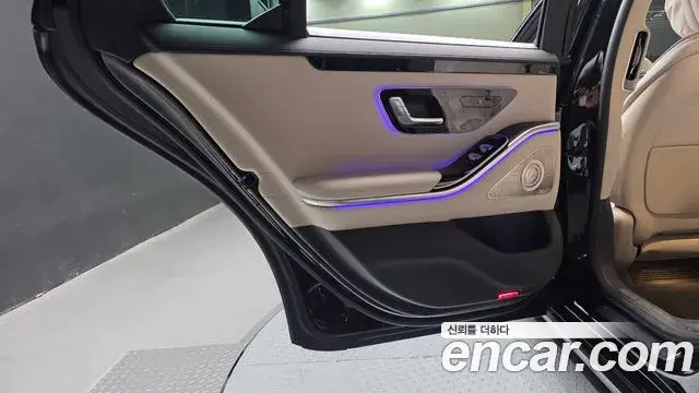Mercedes-Benz S-Class 2025 — ფოტო 4/31