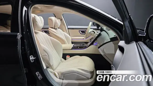 Mercedes-Benz S-Class 2025 — ფოტო 15/31
