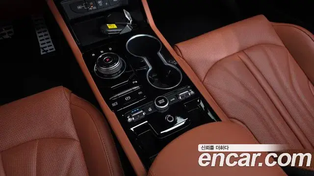 Kia K5 2025 — Photo 10/20