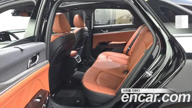 Kia K5 2025 — Photo 17/20