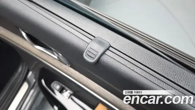 Kia K5 2020 — Photo 10/39