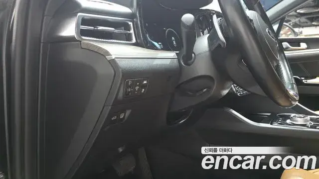 Kia K5 2020 — Photo 34/39