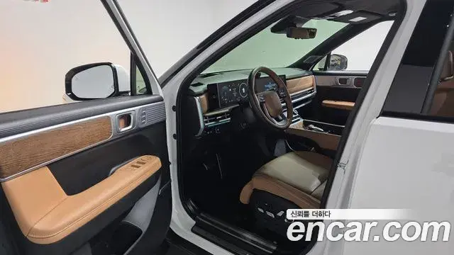 Hyundai Santa Fe 2023 — Фото 10/20