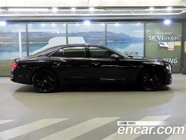 Bentley Flying Spur 2021 — Photo 4/20