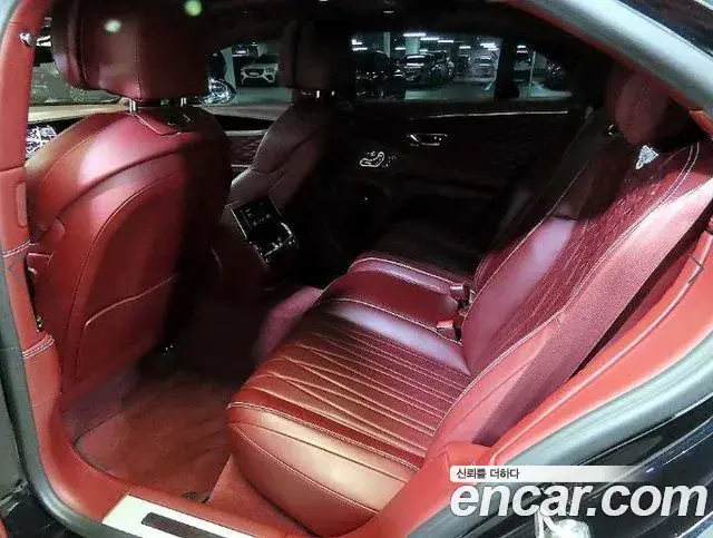 Bentley Flying Spur 2021 — Photo 13/20