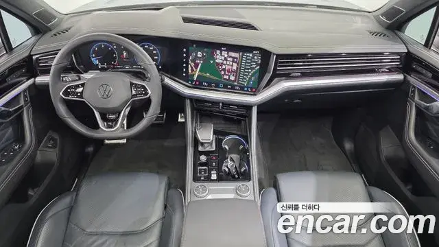 Volkswagen Touareg 2024 — Photo 10/40