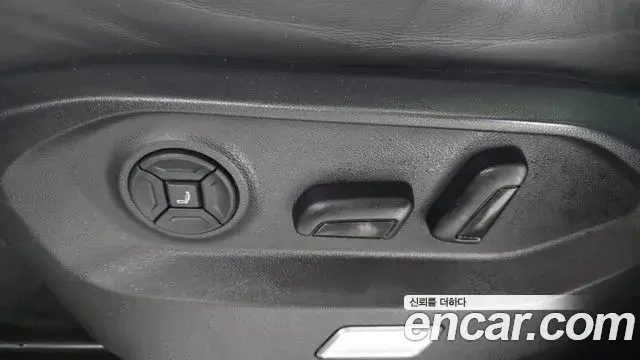 Volkswagen Touareg 2024 — Photo 23/40