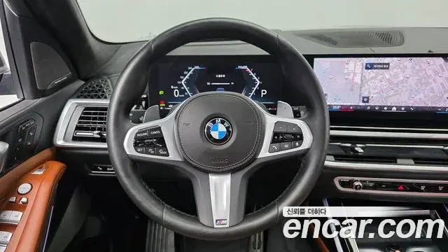 BMW X7 2024 — Photo 13/20