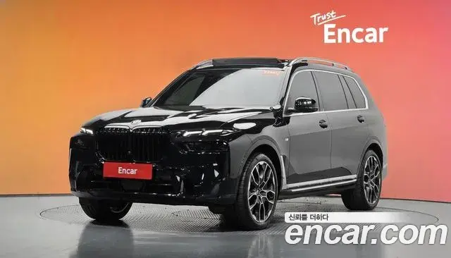 BMW X7 2024 — Photo 1/20