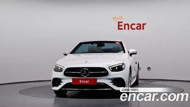 Mercedes-Benz E-Class 2022 — Фото 2/20