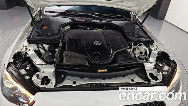 Mercedes-Benz E-Class 2022 — Фото 5/20