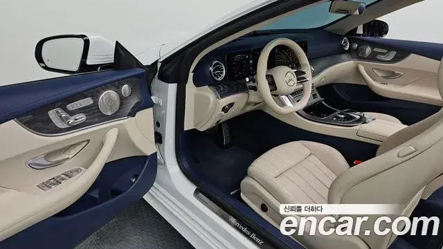 Mercedes-Benz E-Class 2022 — Фото 8/20