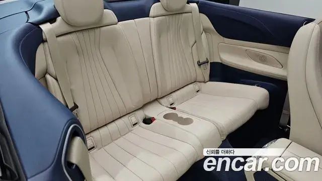 Mercedes-Benz E-Class 2022 — Фото 11/20
