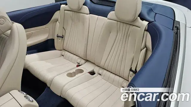Mercedes-Benz E-Class 2022 — Фото 12/20