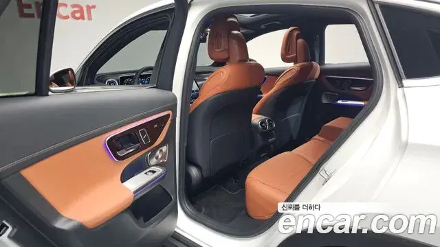 Mercedes-Benz GLC-Class 2026 — ფოტო 11/34