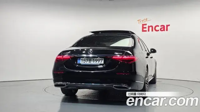 Mercedes-Benz S-Class 2025 — Фото 4/20