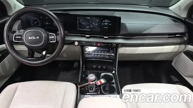 Kia Carnival 2023 — Фото 7/20
