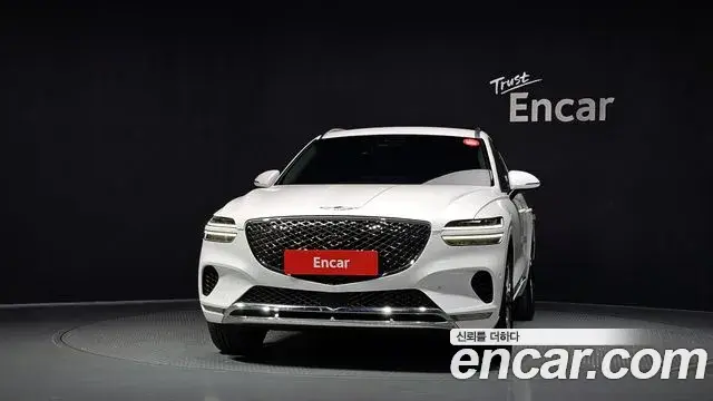 Genesis GV70 2023 — ფოტო 33/34