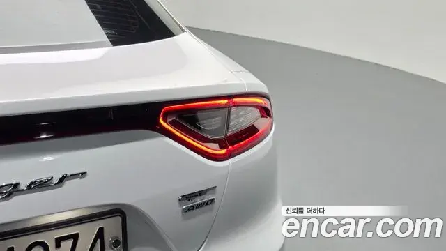 Kia Stinger 2020 — Photo 34/41