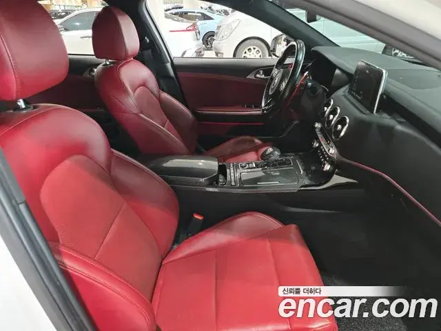 Kia Stinger 2020 — Photo 26/41