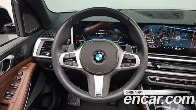 BMW X5 2025 — Фото 13/20