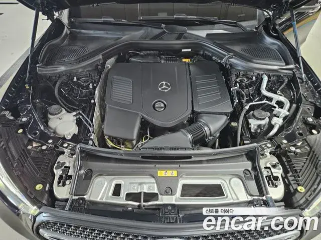 Mercedes-Benz GLC-Class 2025 — Фото 17/20