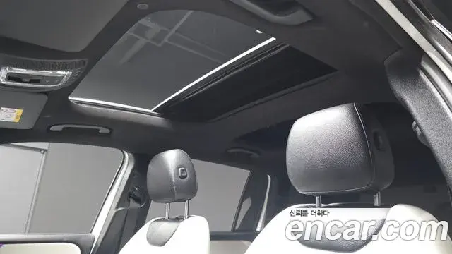 Mercedes-Benz GLB-Class 2020 — Фото 19/20