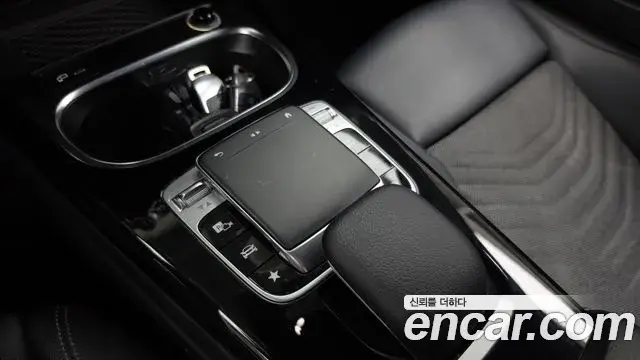 Mercedes-Benz A-Class 2020 — Фото 18/20