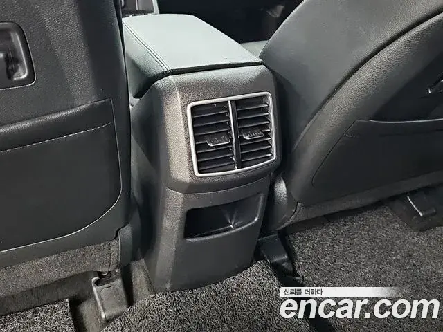 Kia Sportage 2022 — Фото 17/19