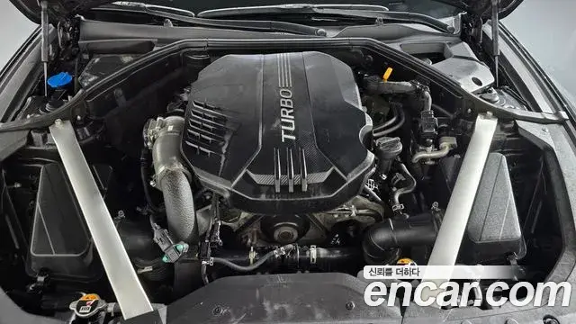 Genesis G70 2022 — Photo 12/36