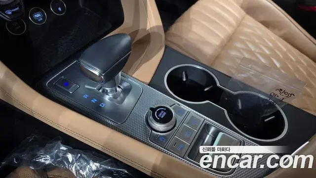Genesis G70 2022 — Photo 6/36