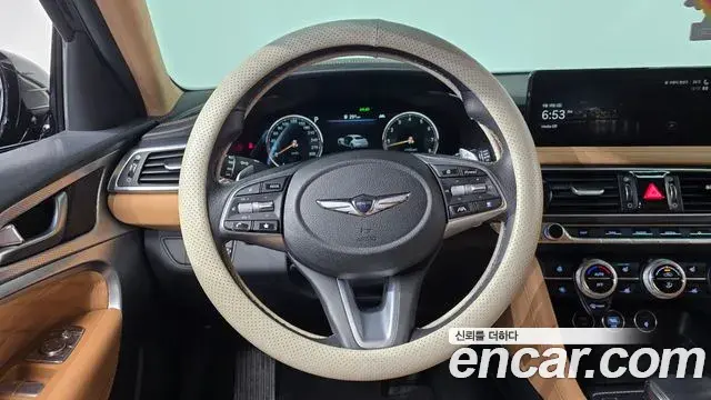 Genesis G70 2022 — Photo 3/36