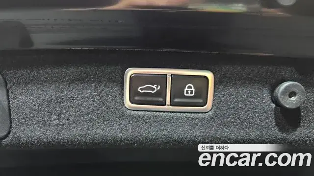 Genesis G70 2022 — Photo 31/36