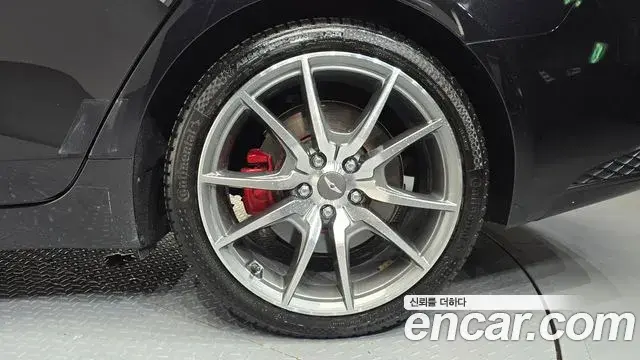 Genesis G70 2022 — Photo 32/36