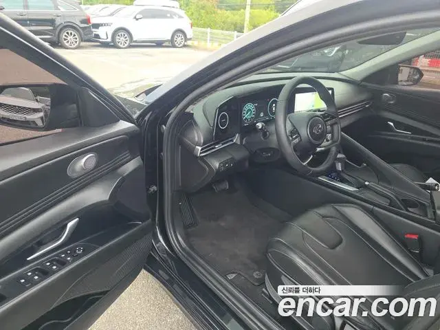 Hyundai Avante 2021 — Фото 8/19