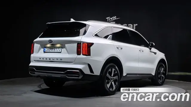Kia Sorento 2021 — Фото 2/20