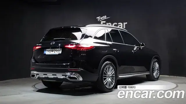 Mercedes-Benz GLC-Class 2024 — Фото 2/20