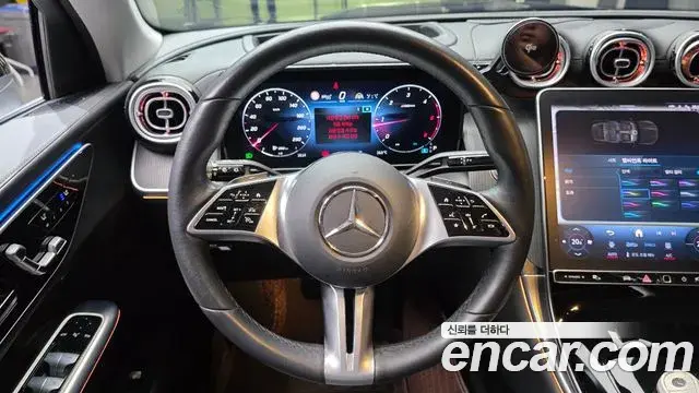 Mercedes-Benz GLC-Class 2024 — Фото 13/20