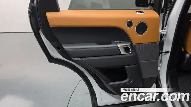 Land Rover Range Rover Sport 2020 — Şəkil 7/35