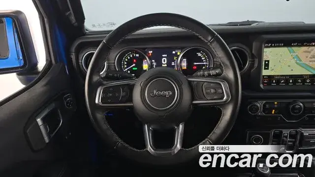 Jeep Wrangler 2022 — Фото 13/20