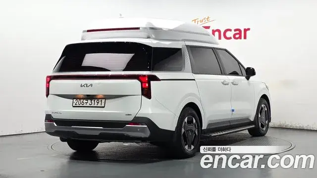 Kia Carnival 2025 — Şəkil 6/33