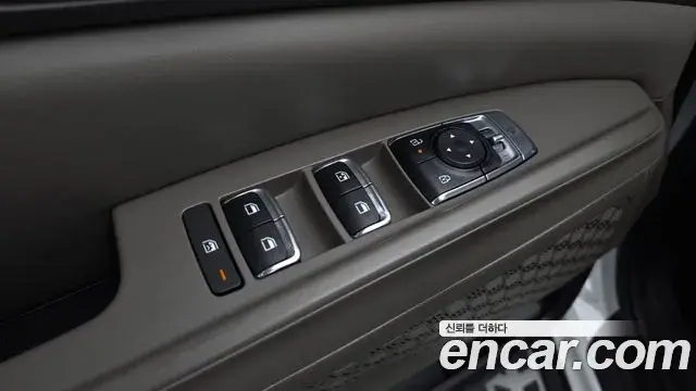 Kia Carnival 2025 — Şəkil 26/33
