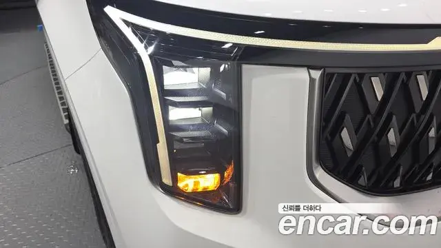 Kia Carnival 2025 — Şəkil 4/33