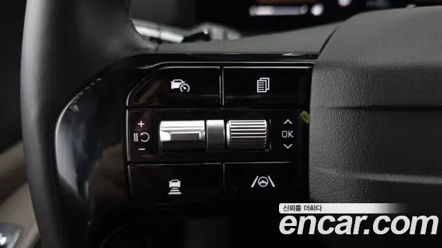 Kia Carnival 2025 — Şəkil 2/33