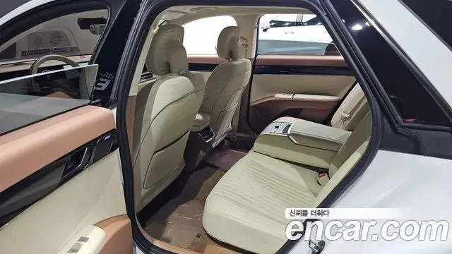 Hyundai Grandeur 2024 — Фото 11/20
