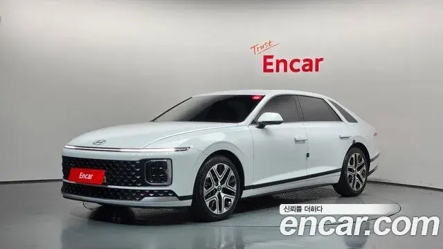 Hyundai Grandeur 2023 — Фото 1/20