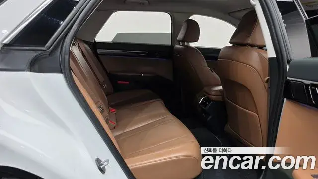 Hyundai Grandeur 2023 — Фото 11/20