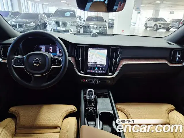 Volvo V60 Cross Country 2026 — ფოტო 1/20