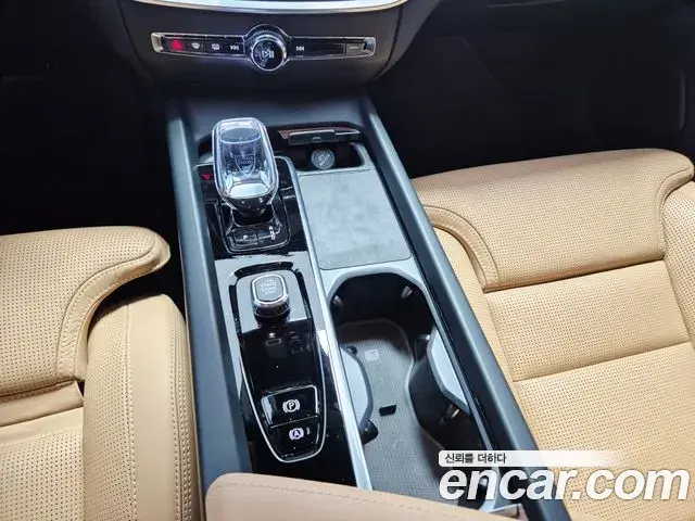 Volvo V60 Cross Country 2026 — ფოტო 3/20