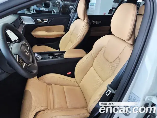 Volvo V60 Cross Country 2026 — ფოტო 4/20